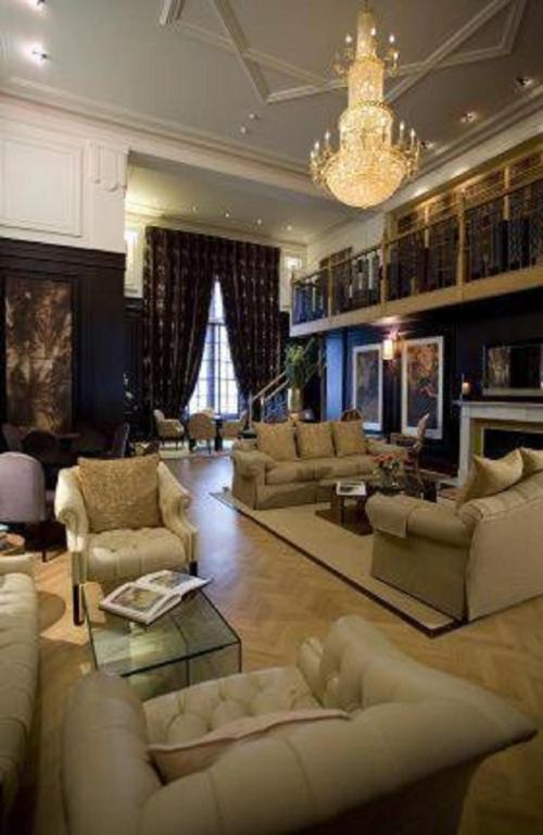 Közös társalgó / TV