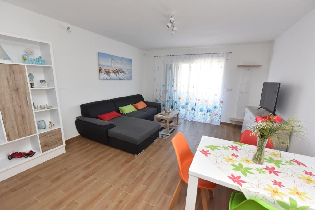 Apartman MiR — Hotel in Sibenik