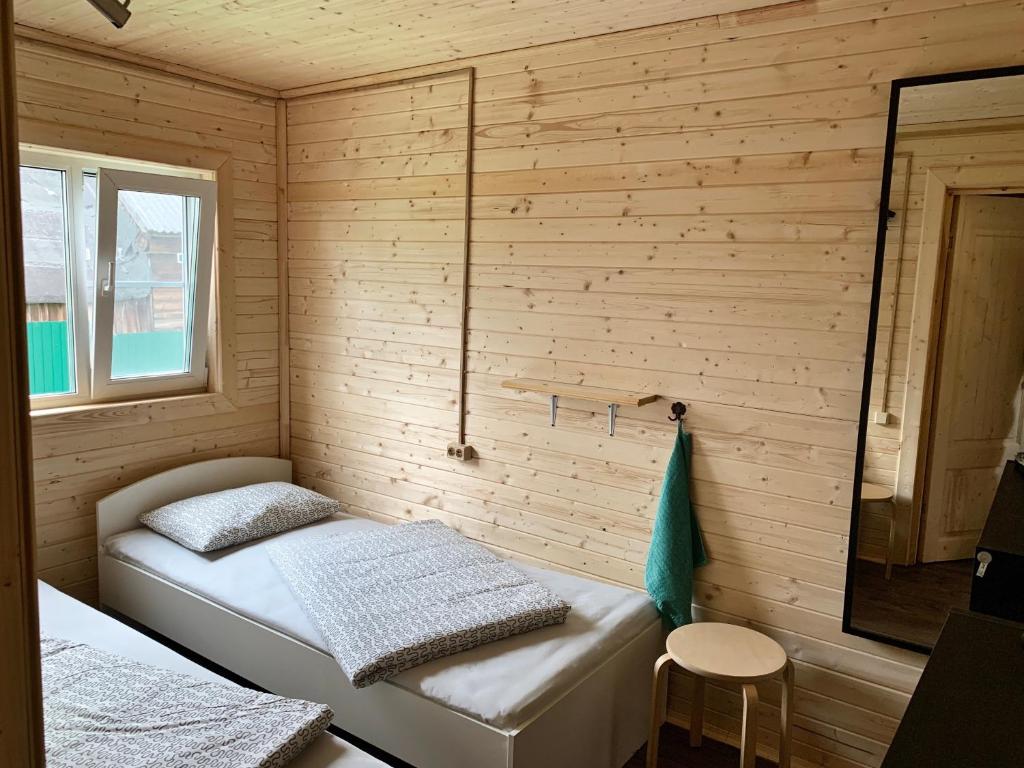 Шале у озера