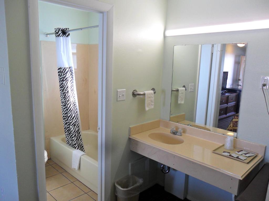 A-OK Motel photo