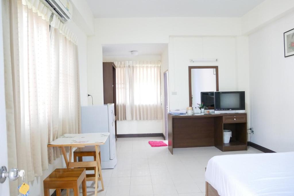 Fang villa mansion photo