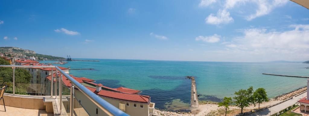 Balchik Sea View Apartments in Princess Residence photo