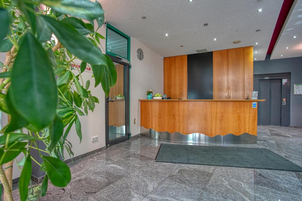 Centro Hotel Boblingen, Trademark Collection by Wyndham フロント・ロビー
