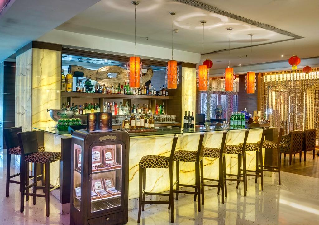 Pub/Lounge