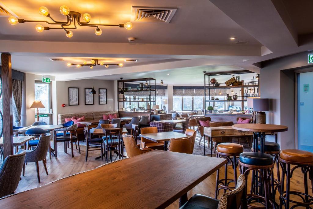 ラウンジ