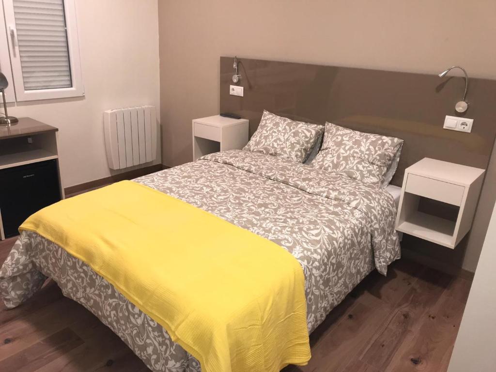 RESIDENCIA COMPOSTELA 2 - 2