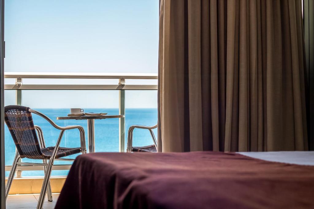 Pegasos Deluxe Beach Hotel — Hotel rooms in Faliraki, South Aegean