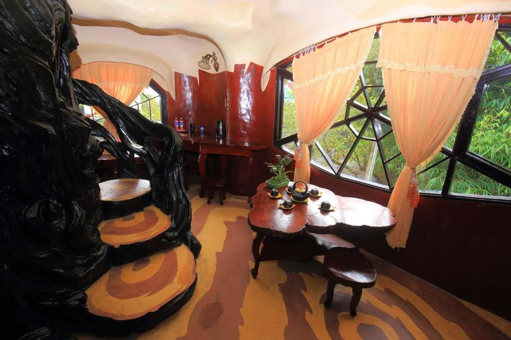 크레이지 하우스 달랏 호텔 이미지 1