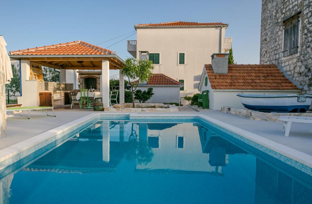 Seaside Villa Mia Trogir photo