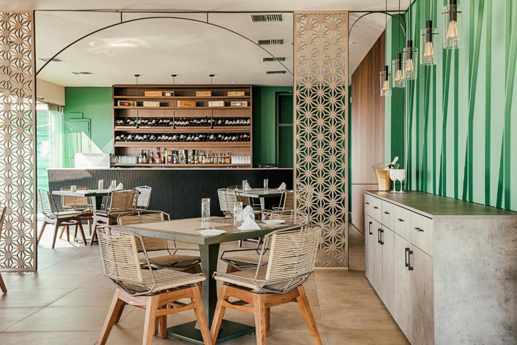 Villa Di Mare Seaside Suites - Facilities image