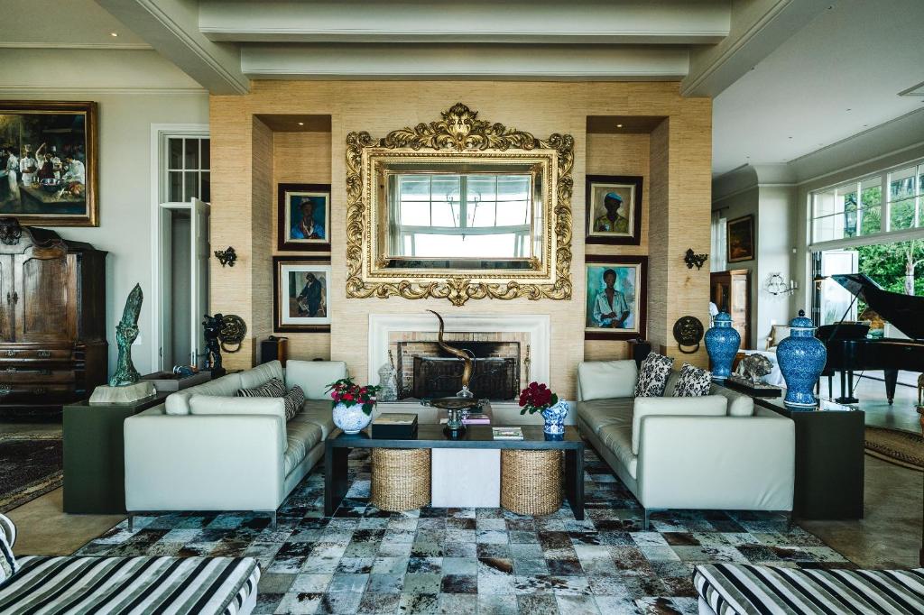 Közös társalgó / TV