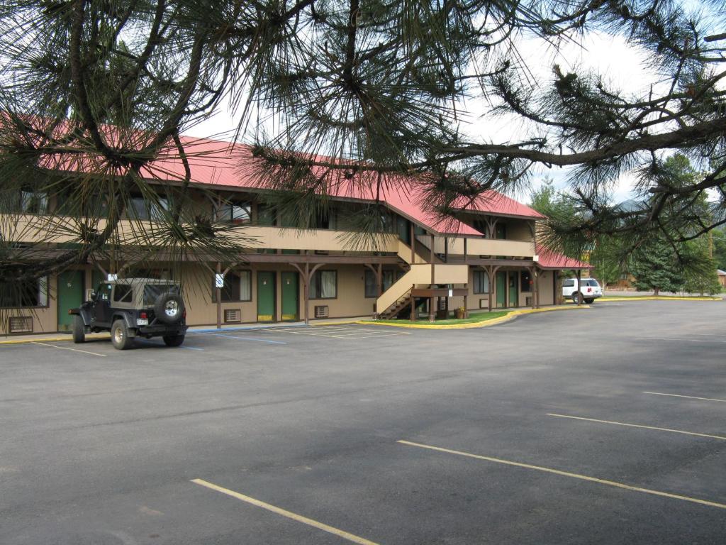 Branding Iron Motel 전경