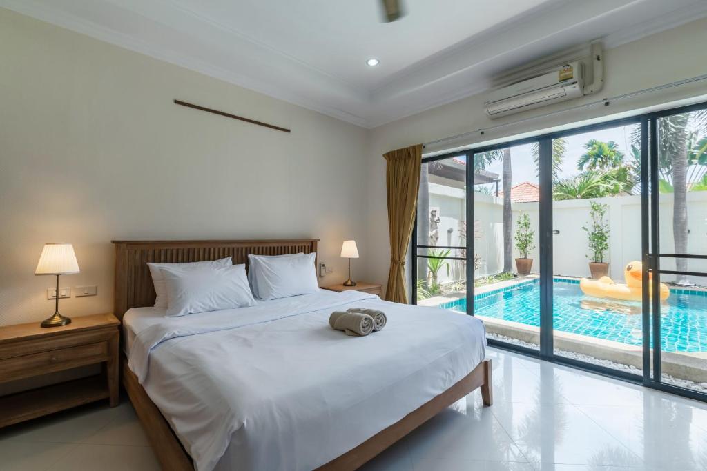 AnB poolvilla 2BR with private beach in pratamnak photo