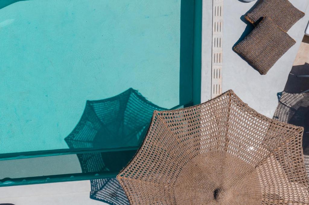 スイミングプール