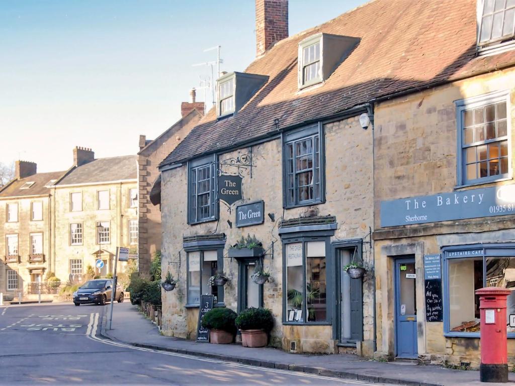 Stockbridge Farm Cottage in Sherborne, United Kingdom reviews, prices