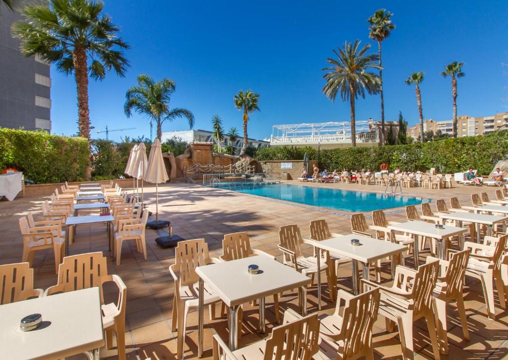 Apartamentos La Era Park — Swimming pool in Benidorm, Valencian Community