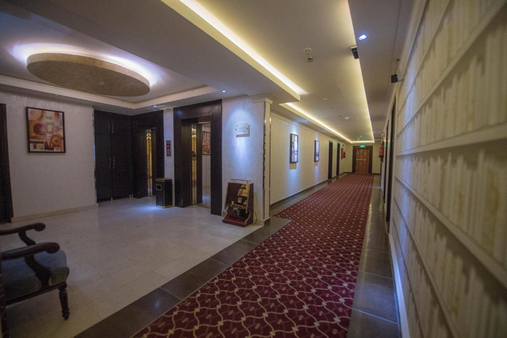 Sharz Hotel photo