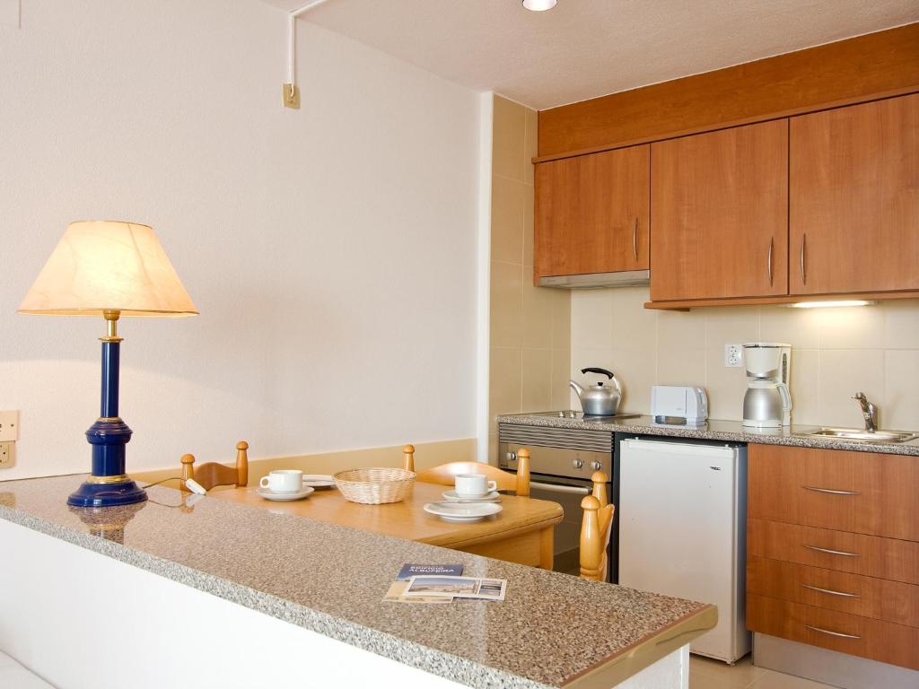 Apartamentos Edificio Albufeira - Alojamento Local — Hotel rooms in Albufeira, Faro