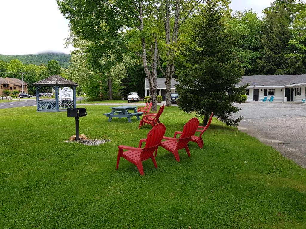 Franconia Notch Motel photo