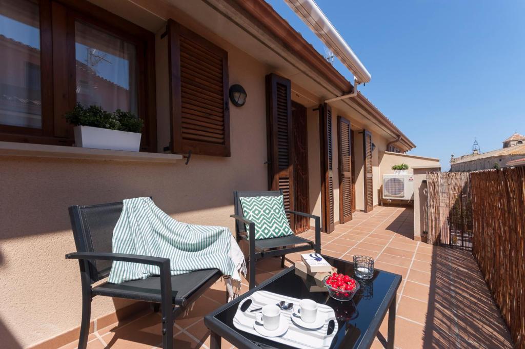 Lets Holidays COZY APARTMENT in THE HEART of TOSSA - 2