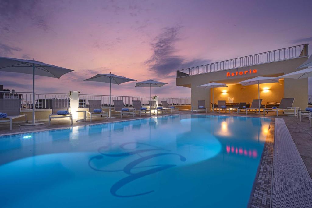Hotel Astoria — Basen in Bibione, Wenecja Euganejska