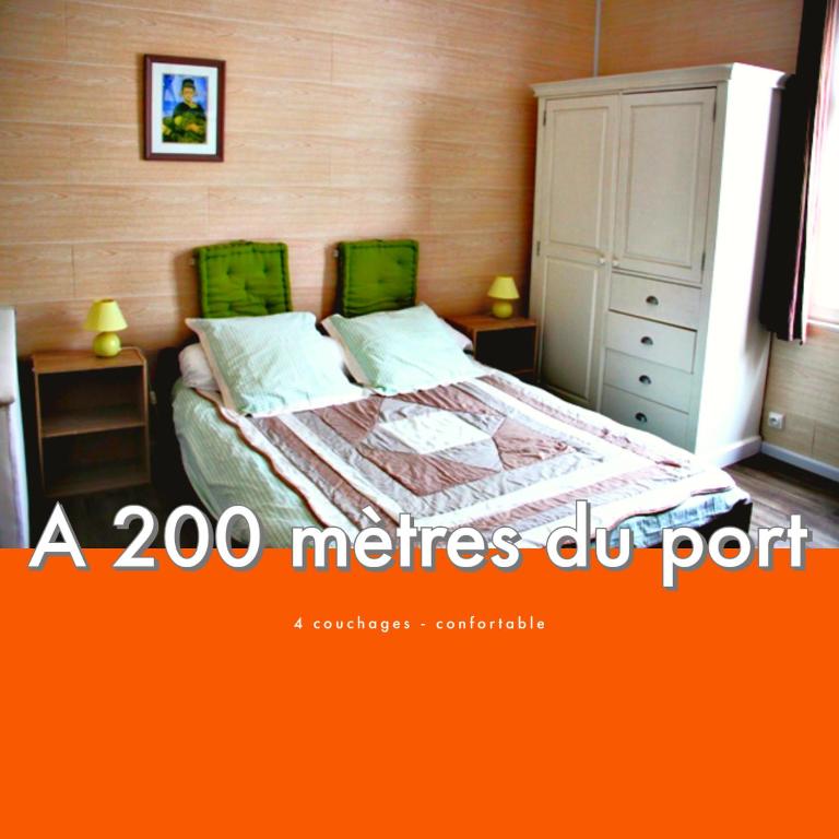 A Babord ! Près du port. - 2