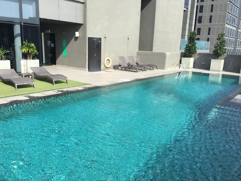 Icon City Modern Design Loft 5mins to Sunway Lagoon photo