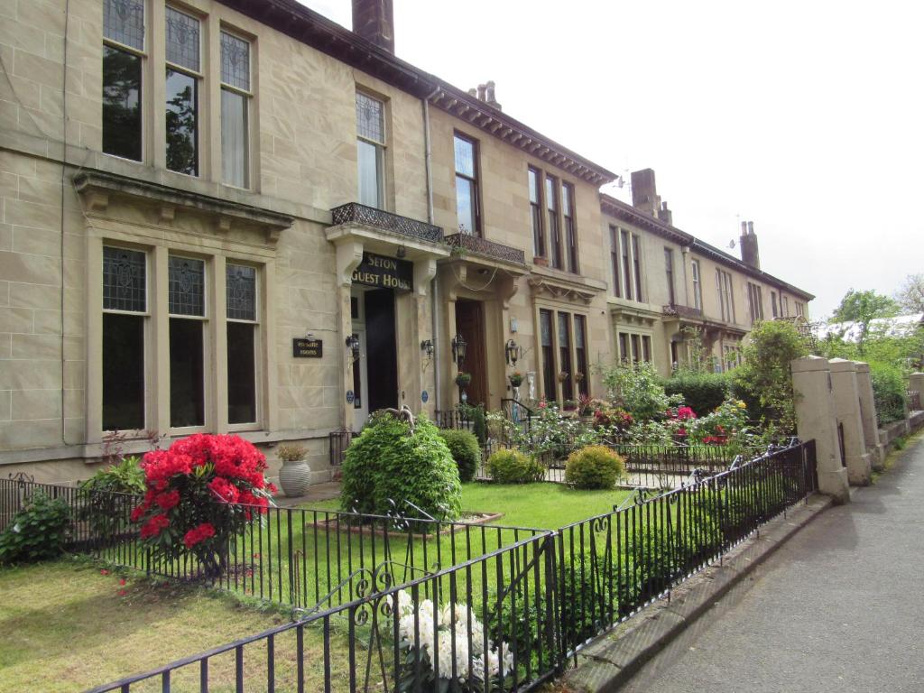 Guest houses in Glasgow, United Kingdom price from 46, reviews