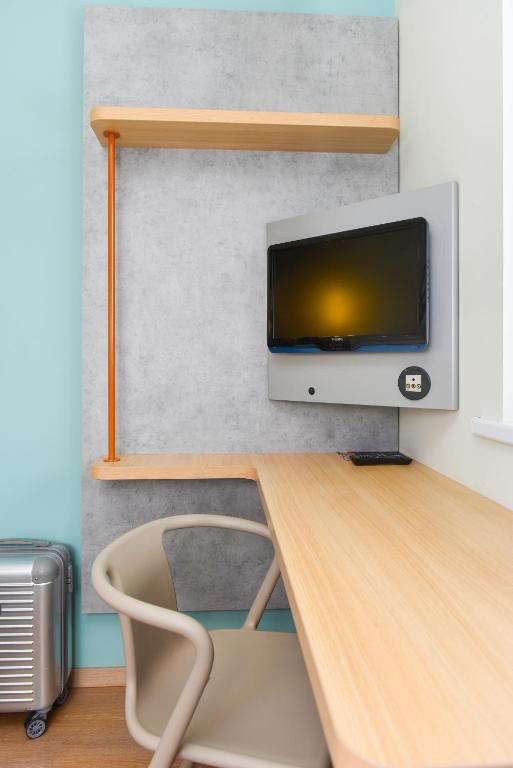 ibis Budget Charleroi Airport Photo 18