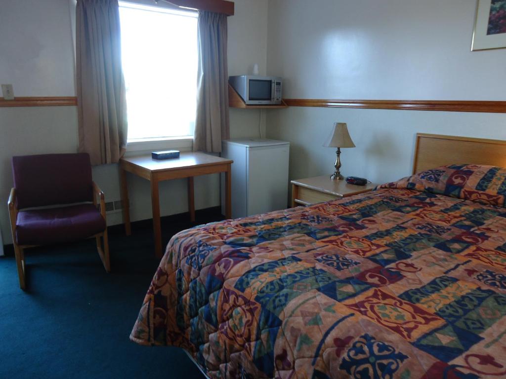 Kingsway Inn photo