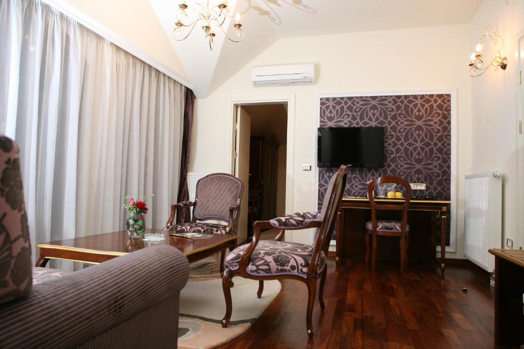 Hotel Villa Viktorija - 2