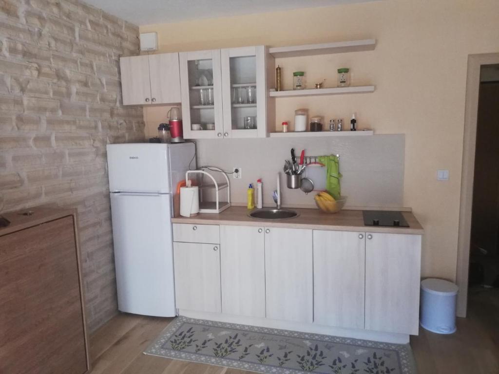 Apartman Matan, Postira photo