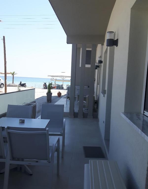 Anemoessa Elegant Apartments photo