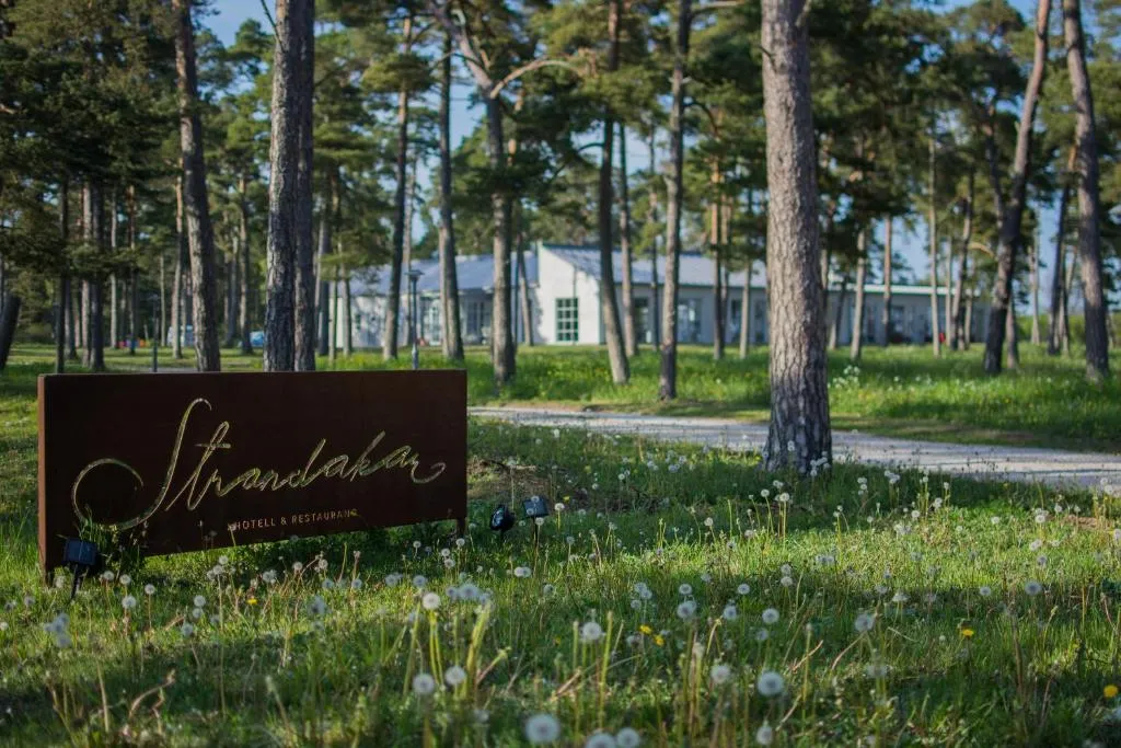 Strandakar Hotell & Restaurang，位于Stånga的酒店