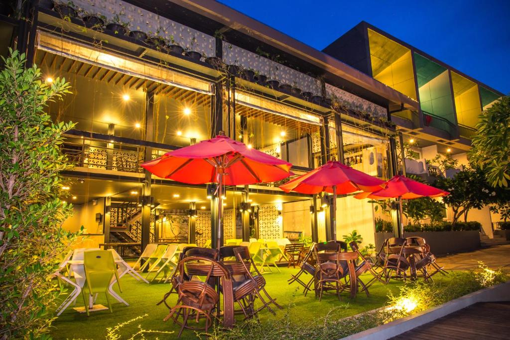 Restaurant, Lantana Pattaya Hotel in Pattaya