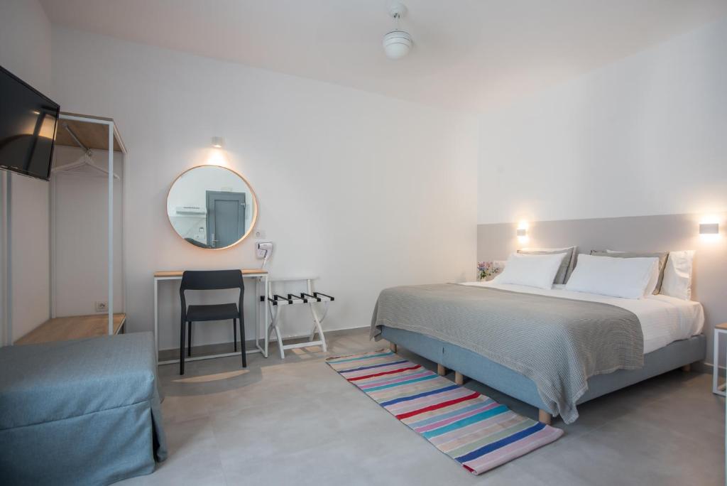 Nautilus Apartments-Suites photo