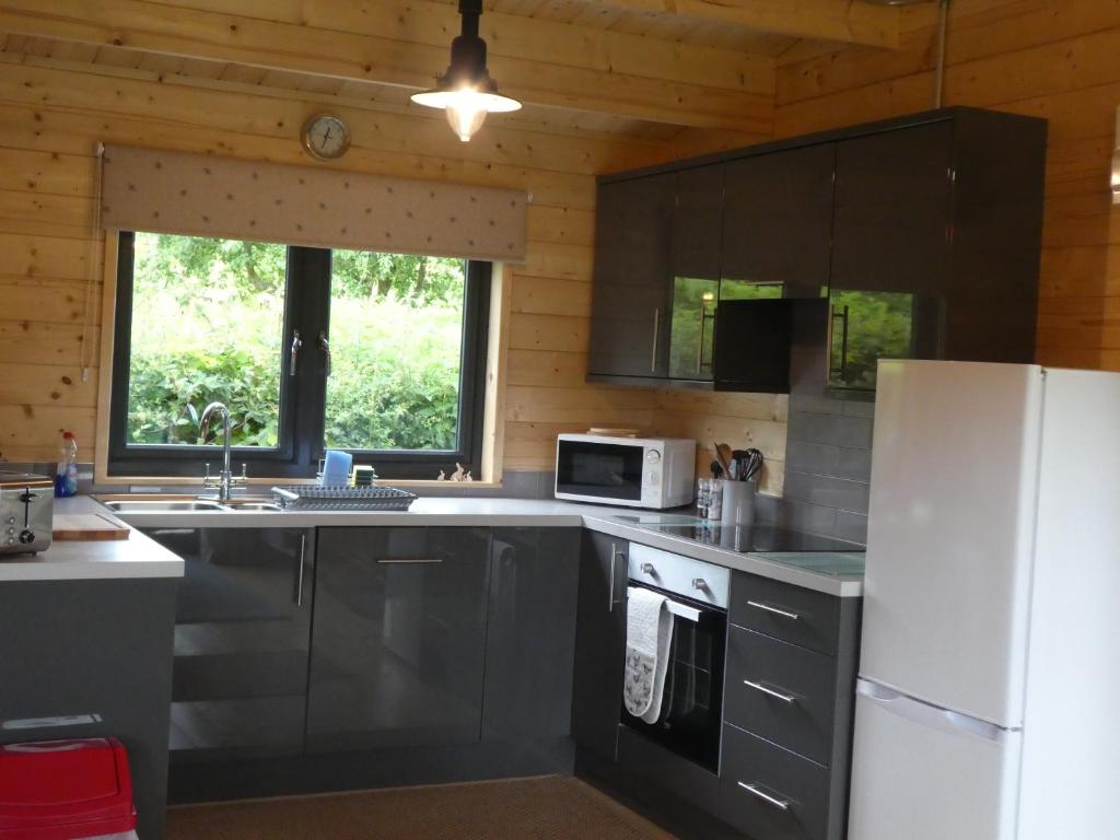 Pound Farm Holidays - Orchard Lodge photo 8