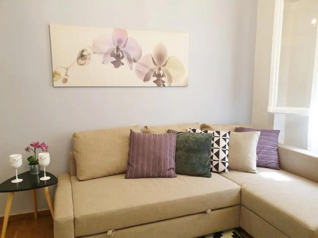Mets 3 mins away from Panathenaic (Kallimarmaro) Stadium — Hotel in Athens