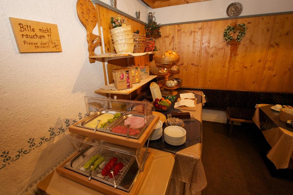 Pension Ahorn photo
