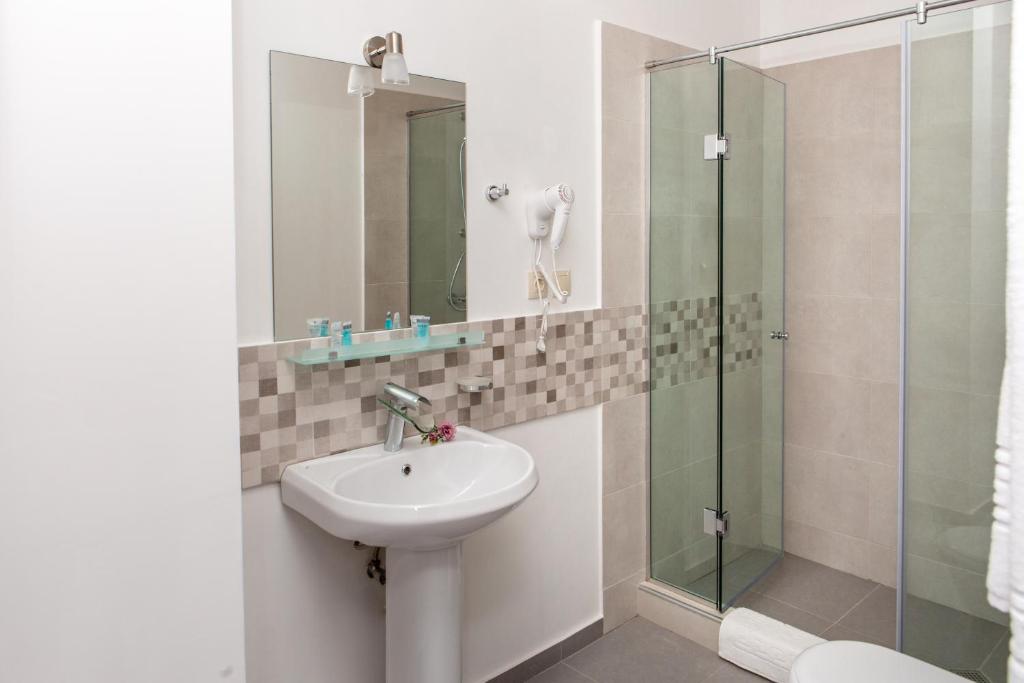 Vista Hotel photo