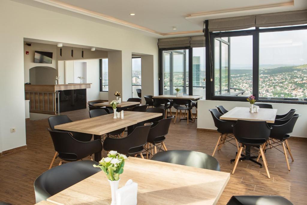 Vista Hotel photo