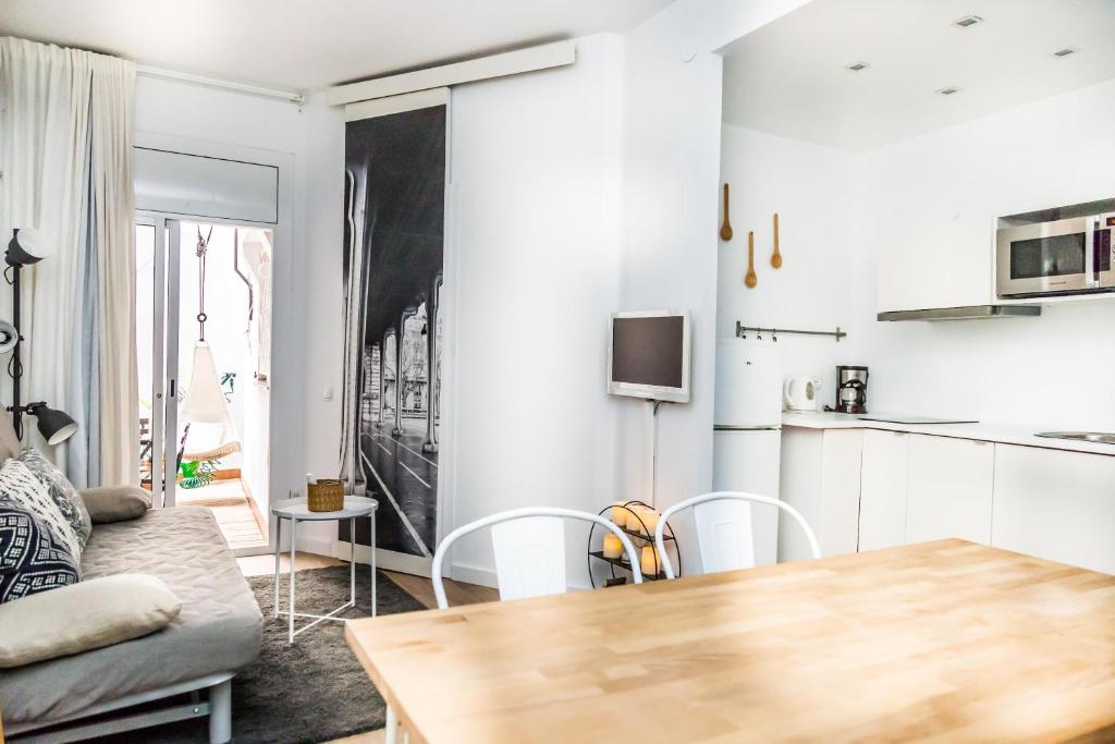 Opening Doors Gal.la — Hotel in Barcelona