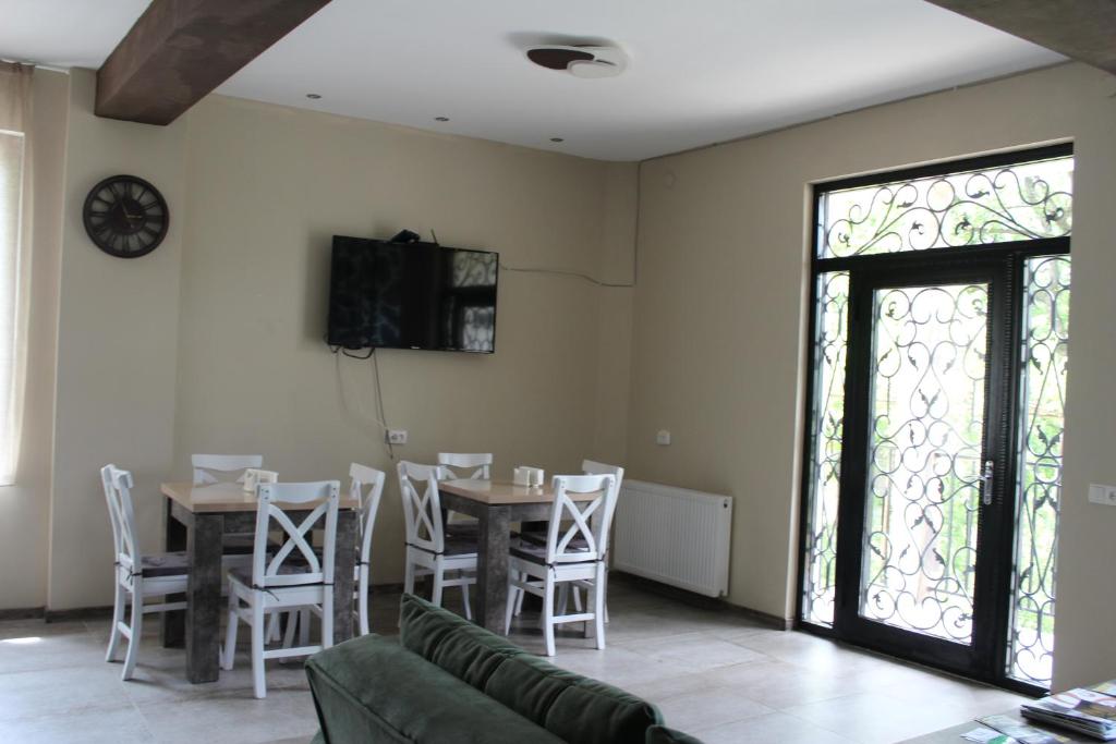Nikala's house photo