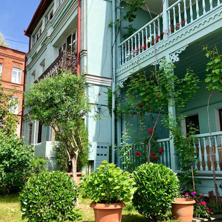 H&amp;B apartments Akhvelediani — Hotel in Tbilisi