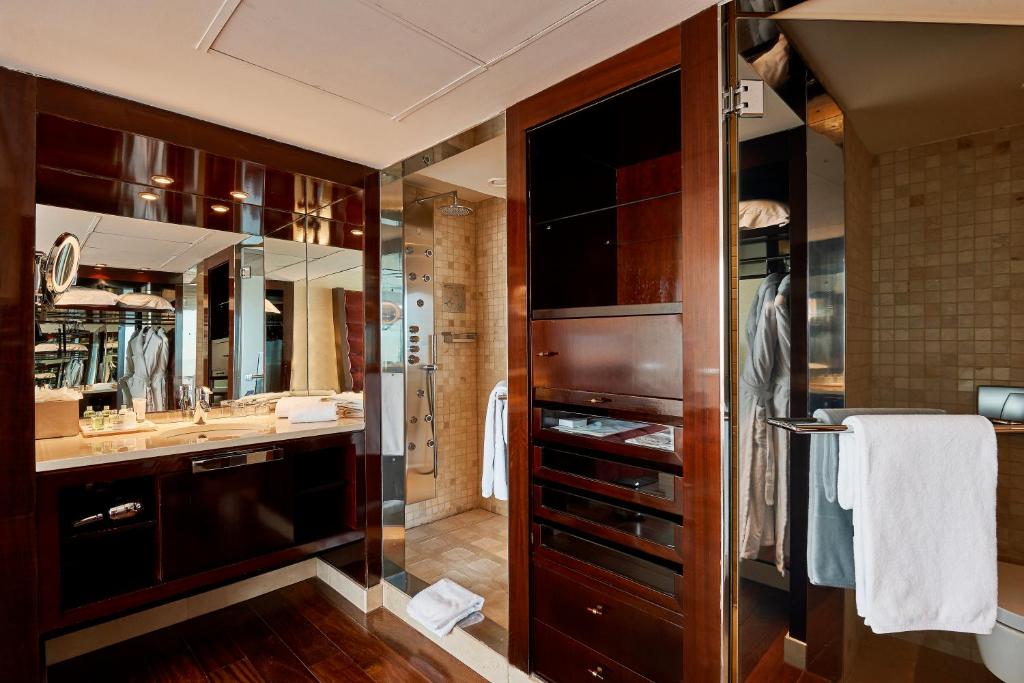 Hotel Facilities