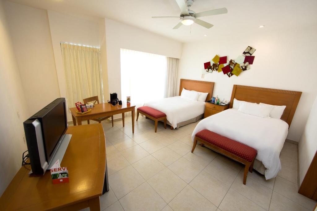 Ambiance Suites - 4