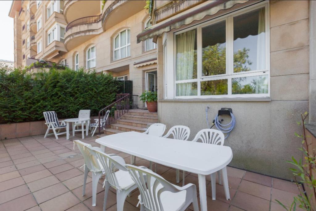 Ondarreta Beach & Terrace - 3