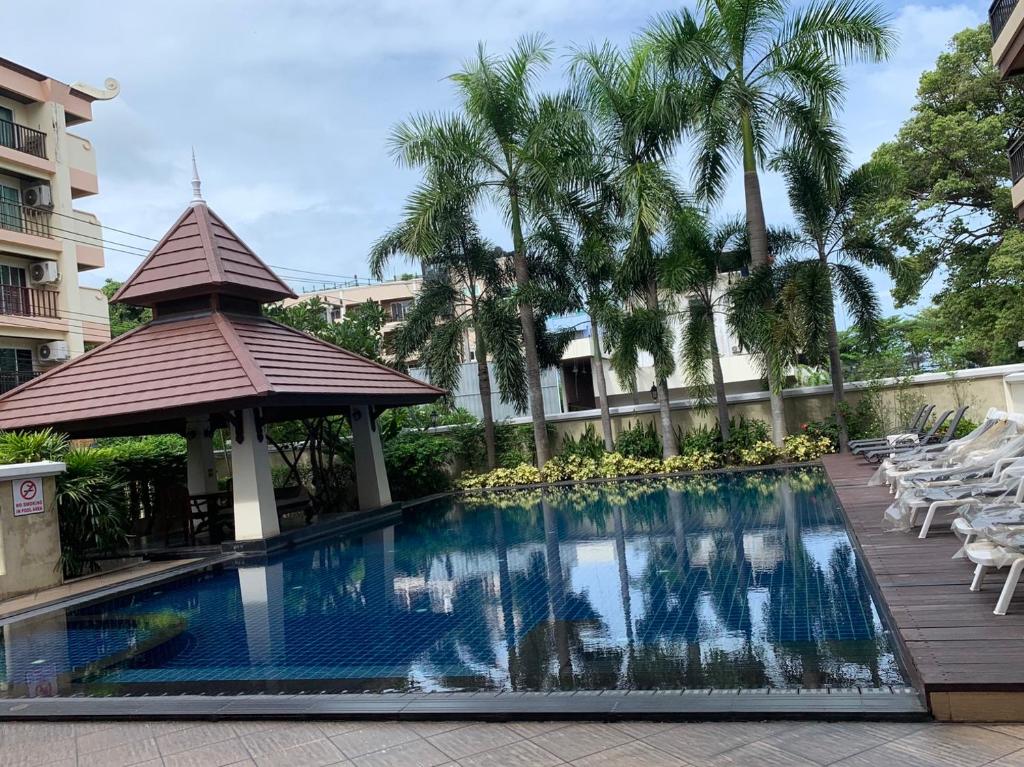 Jomtien Beach Penthouses Condo photo