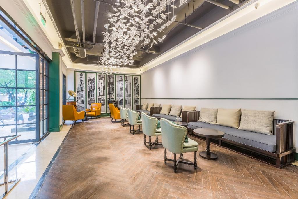 Bar/lounge