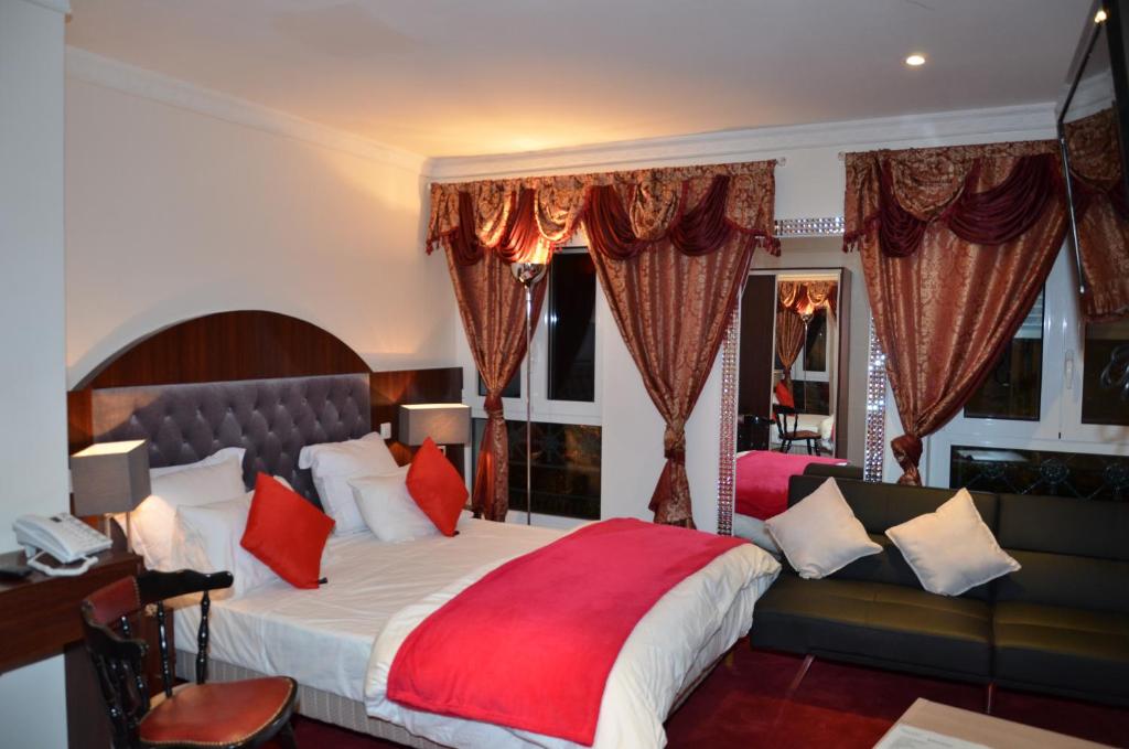 Hotel Regina Montmartre - 2